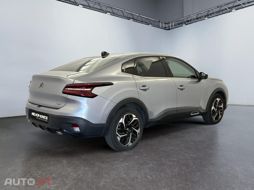 Citroen C4 X 1.2 PureTech Shine Pack EAT8