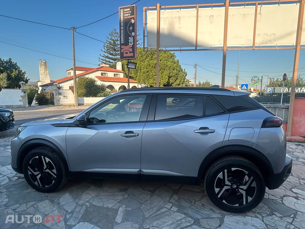 Peugeot 2008 1.2 Pure Tech Allure- Gasolina