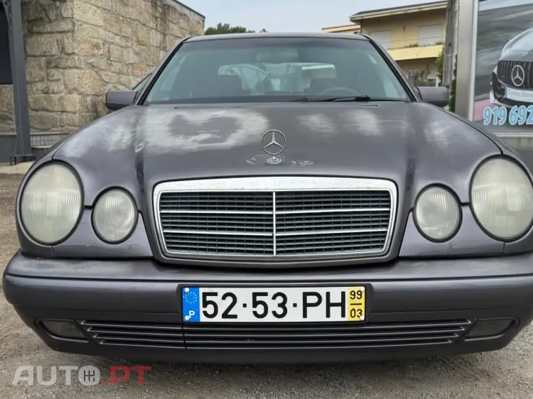 Mercedes-Benz E 220 CDI Classic