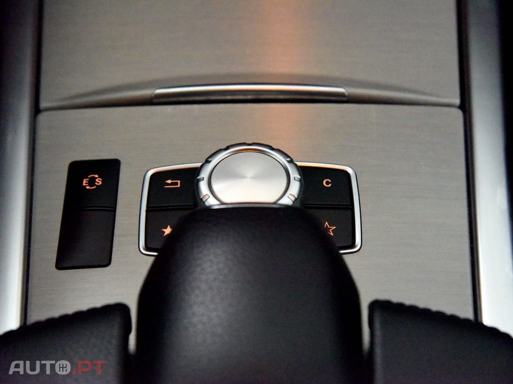 Mercedes-Benz E 300 Bluetec Hybrid Station Sport