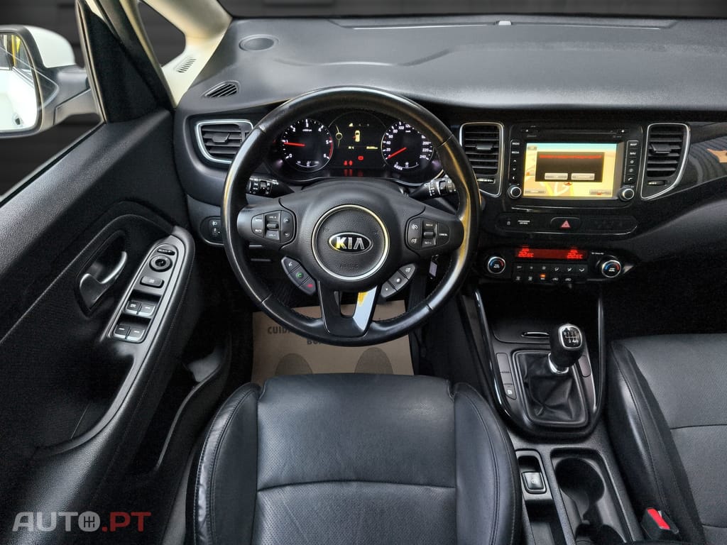 Kia Carens 1.7 CRDi ISG TX