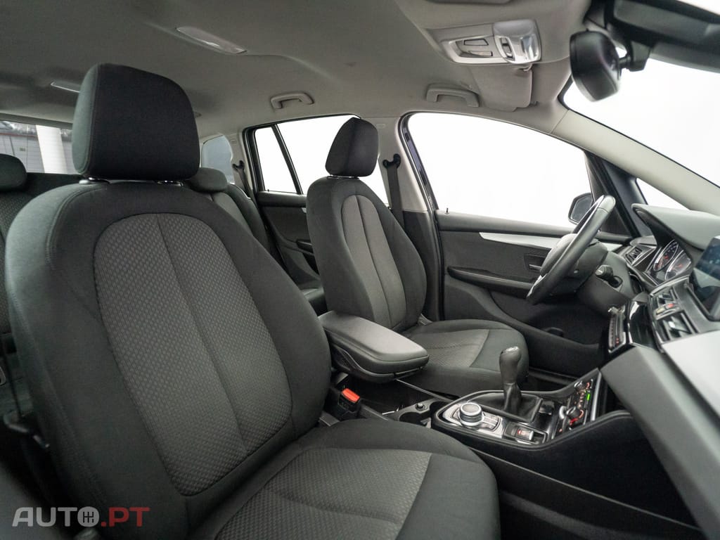 BMW 216 d 7L Auto