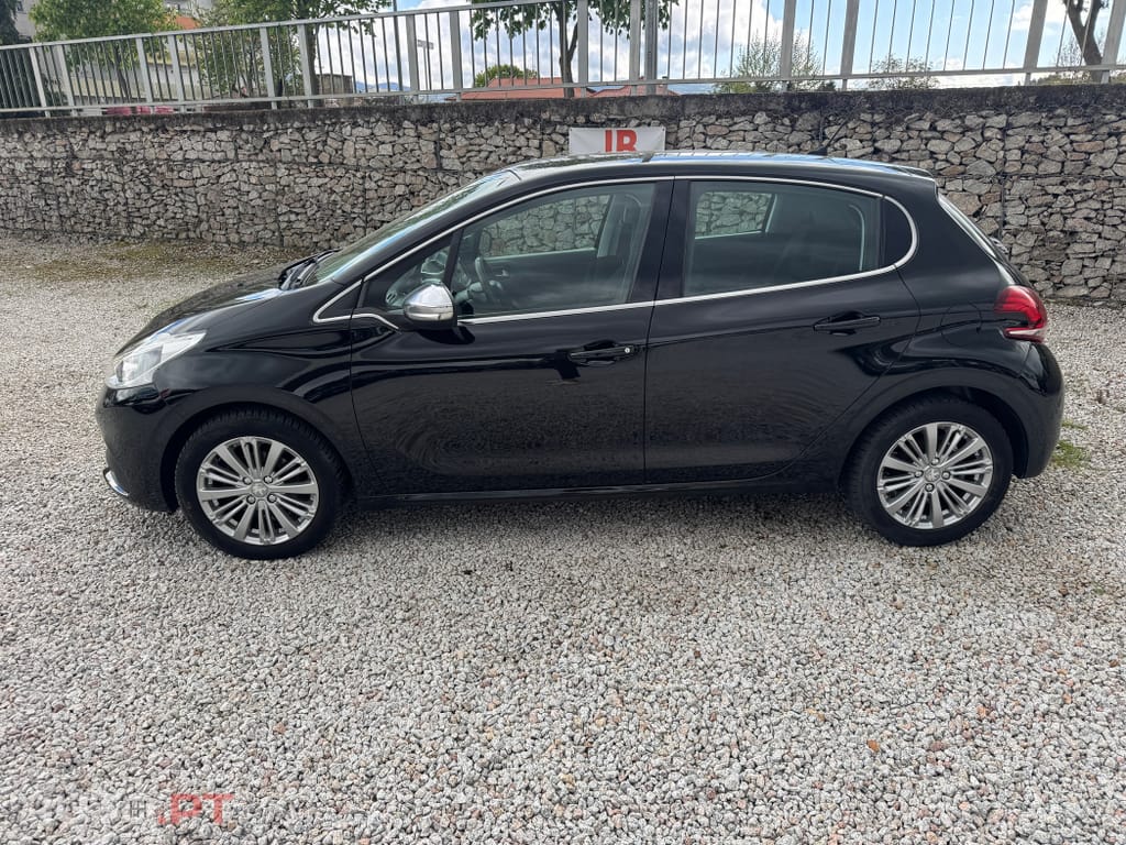 Peugeot 208 1.6 BlueHDi Allure