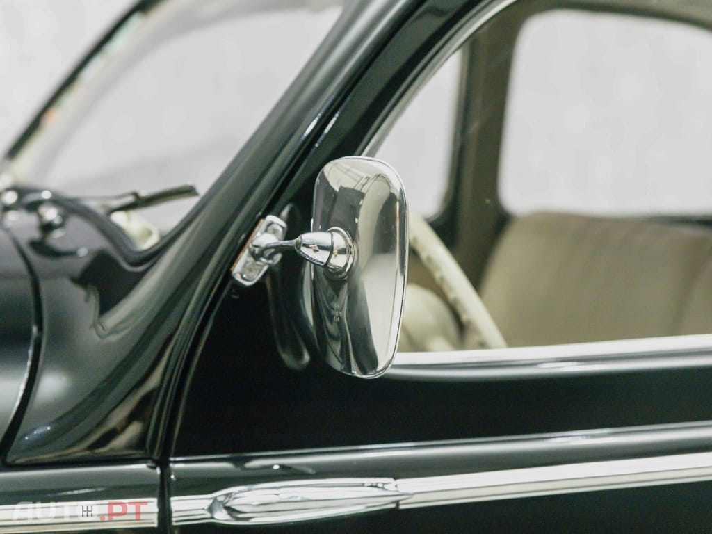 Peugeot 203 A