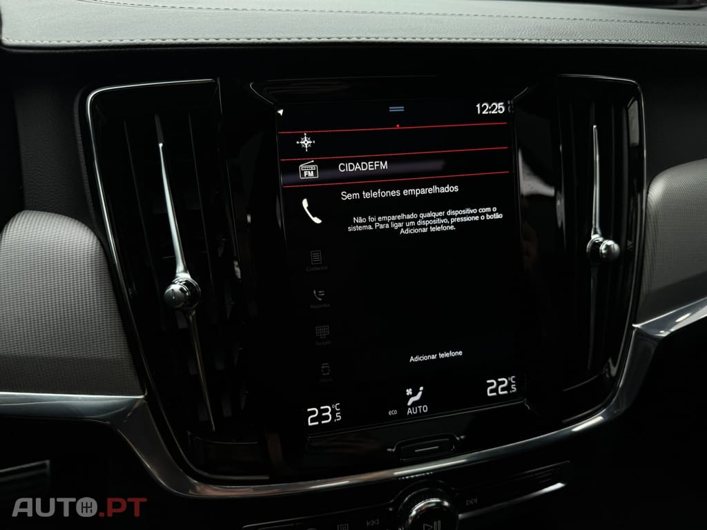 Volvo V90 2.0 T8 PHEV R-Design AWD