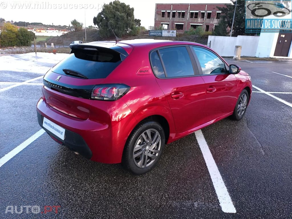 Peugeot 208 PureTech 100 Style