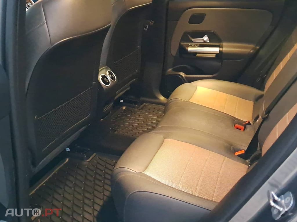 Mercedes-Benz EQA 250+ Premium