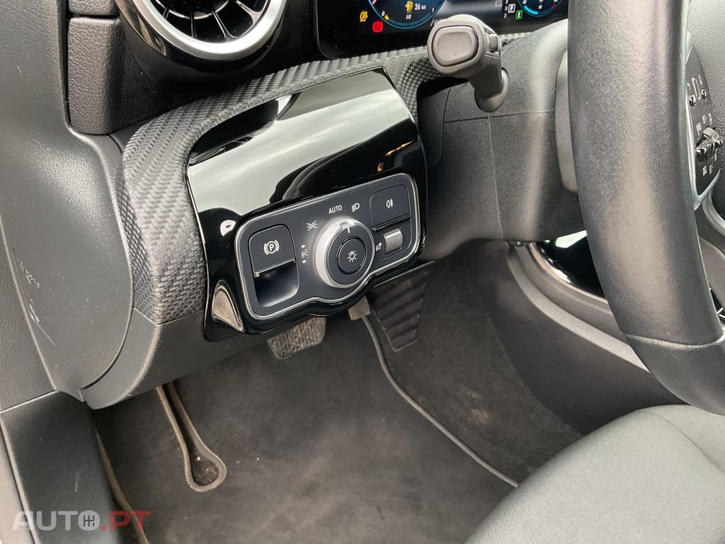 Mercedes-Benz CLA 180 d Shooting Brake Business Solutions Aut.