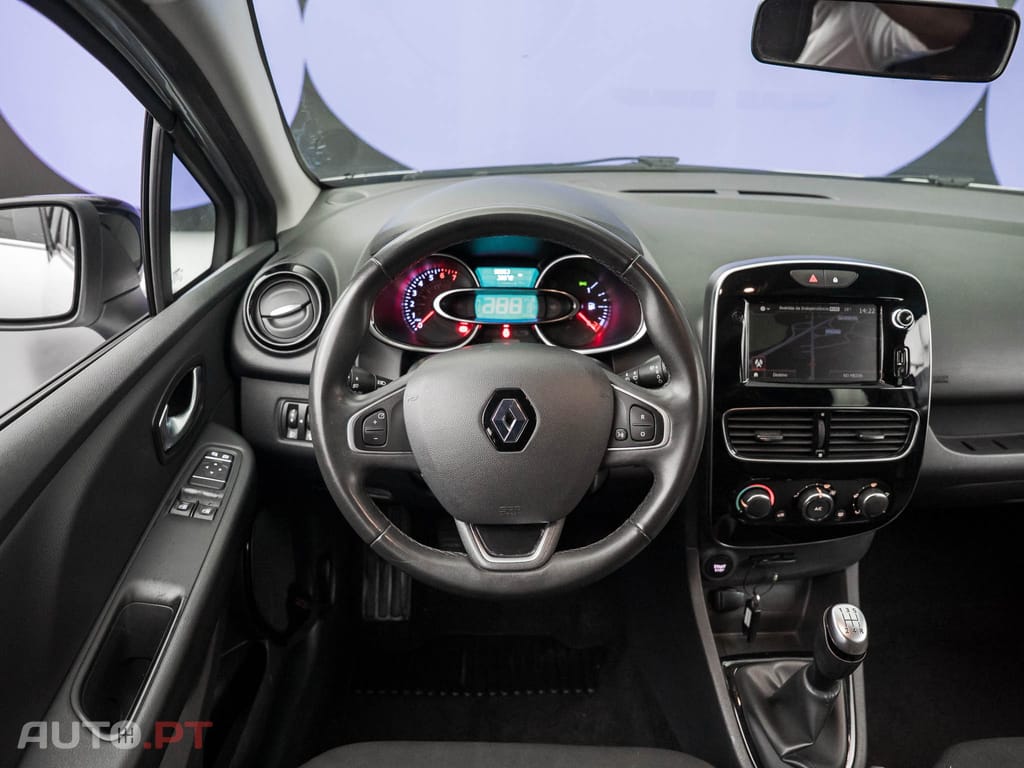 Renault Clio Sport Tourer 0.9 TCe Limited