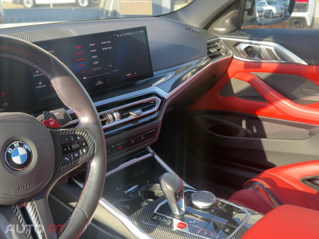 BMW M4 X-DRIVE CARBONO