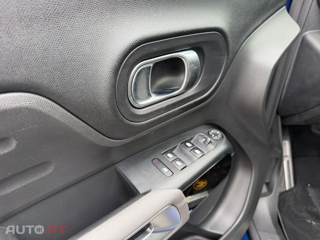 Citroen C5 Aircross 1.2 PureTech Shine EAT8