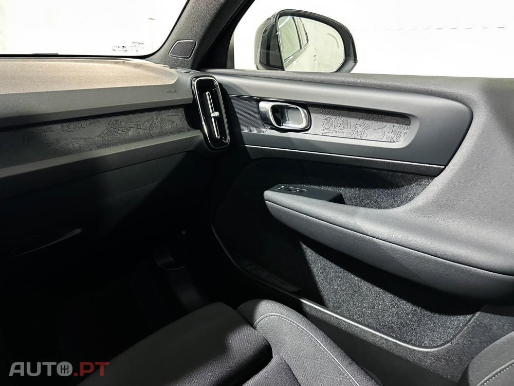 Volvo C40 Recharge Single Motor Plus
