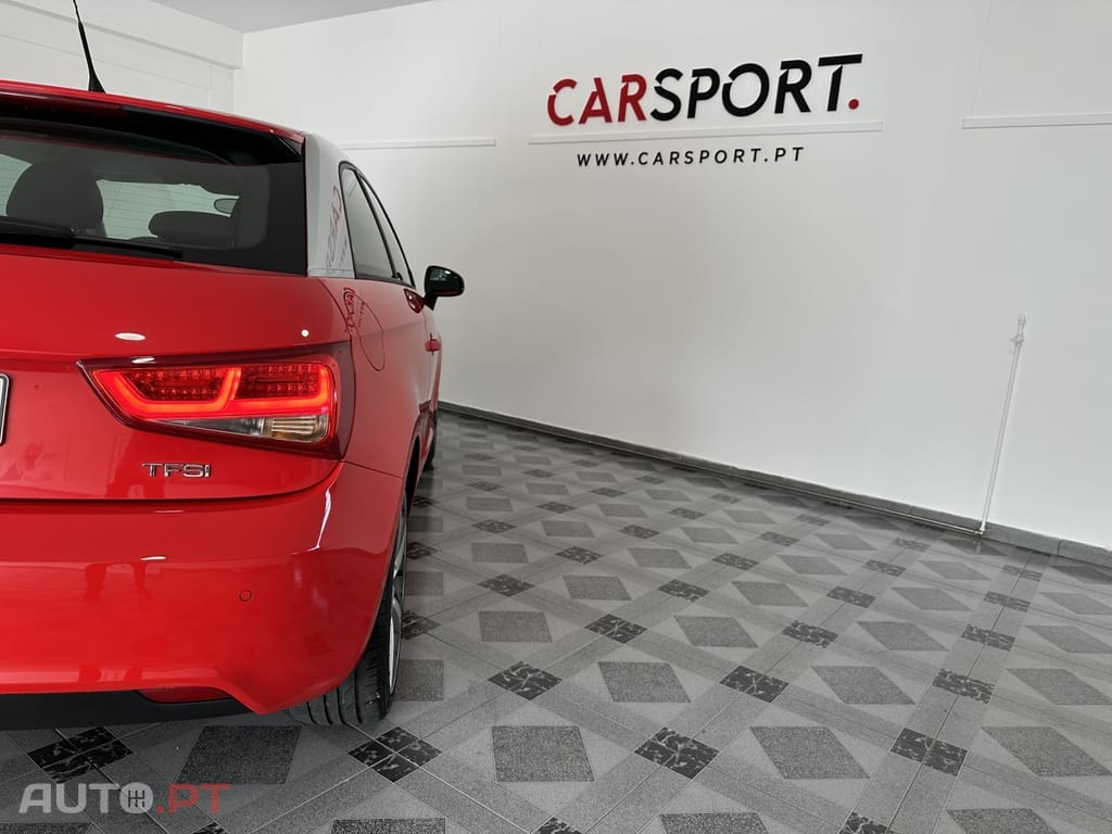 Audi A1 1.4 TFSI Attraction S-Tronic
