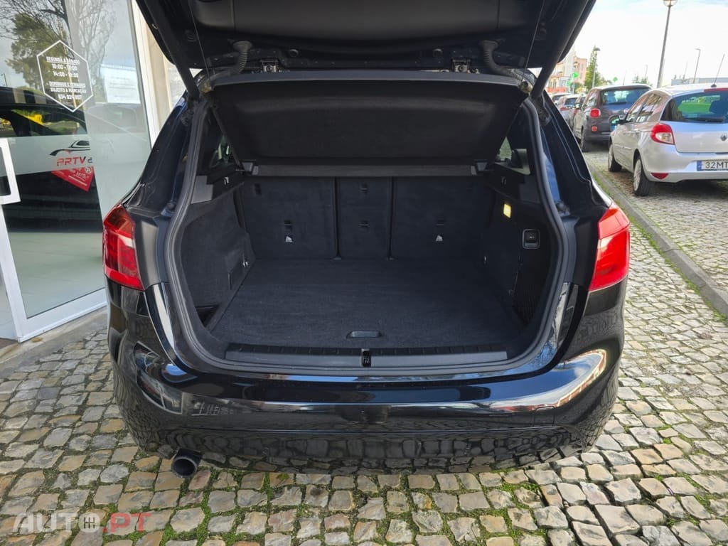 BMW 216 d Sport Line