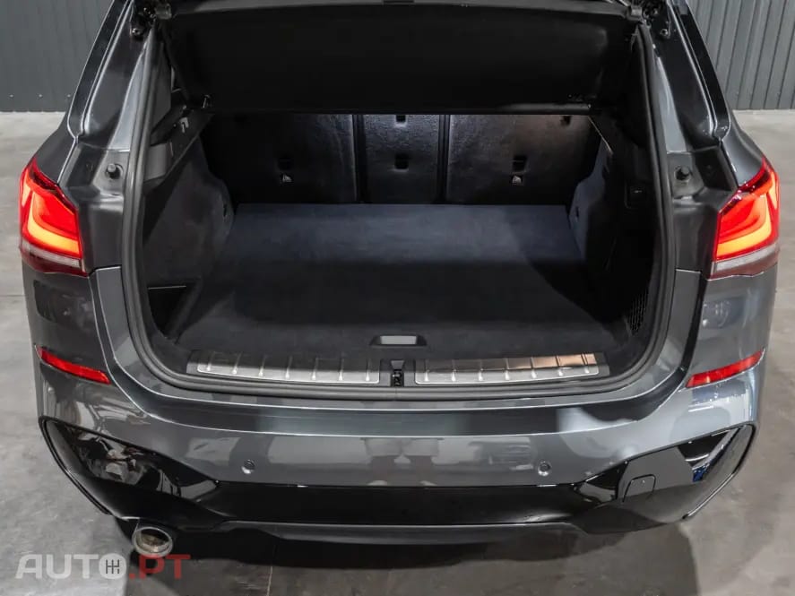 BMW X1 xDrive25e Pack Desportivo M