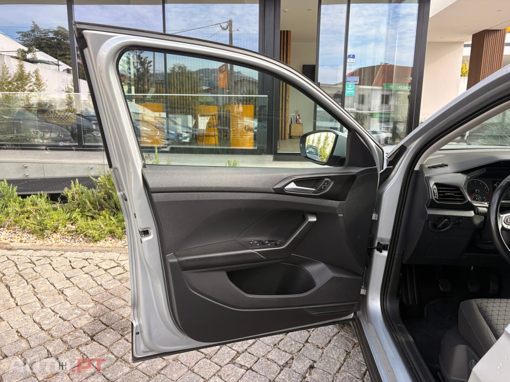 Volkswagen T-Cross 1.0 TSI