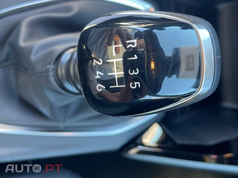 Peugeot 2008 1.2 PureTech Style