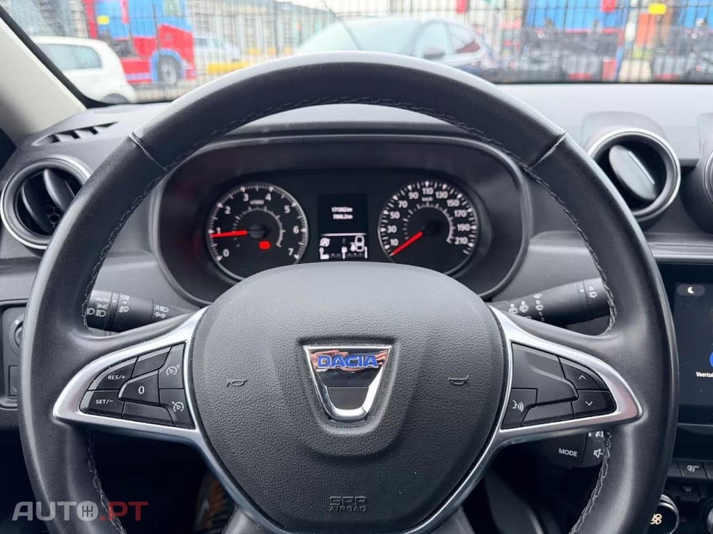 Dacia Duster 1.0 TCe ECO-G Prestige Bi-Fuel — fotografia 8