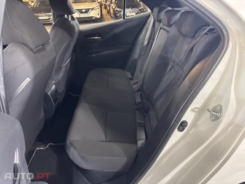 Toyota Corolla 1.8 Hybrid Comfort