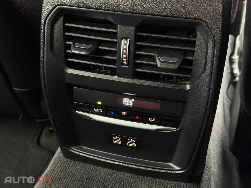 BMW 320 e Touring Corporate Edition Auto