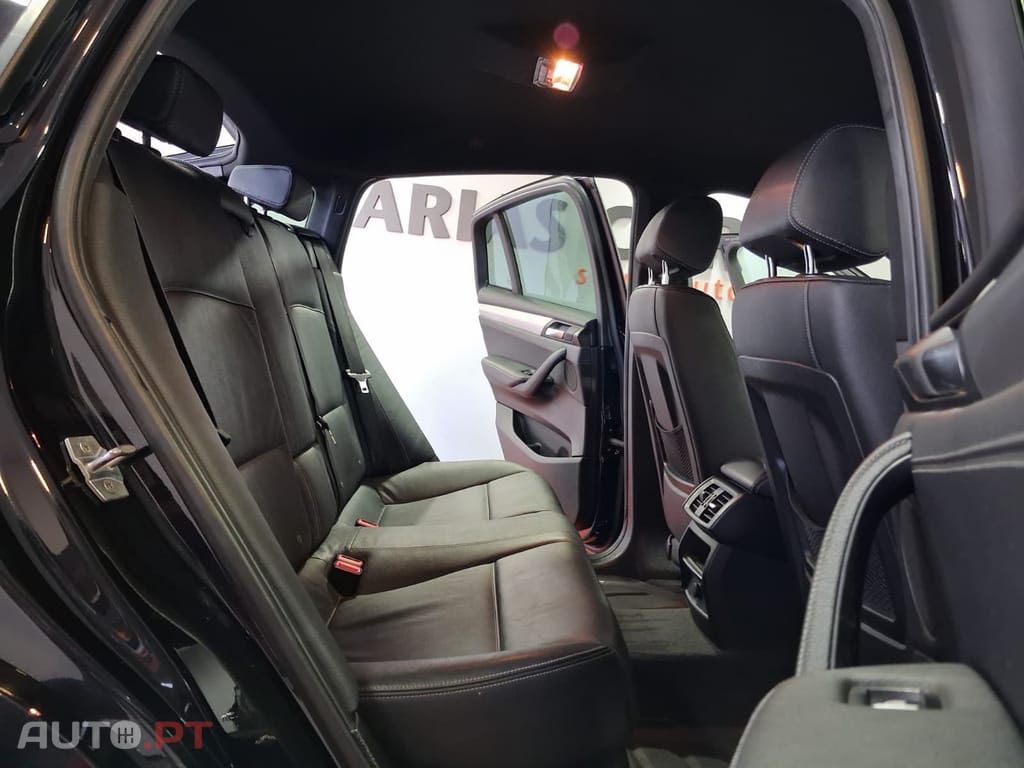 BMW X4 20 d xDrive Auto