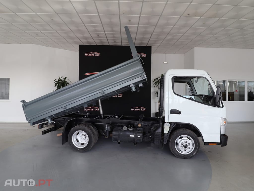 Mitsubishi Canter 3S13 Tri-Basculante