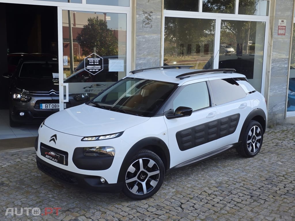 Citroen C4 Cactus 1.2 PureTech Shine