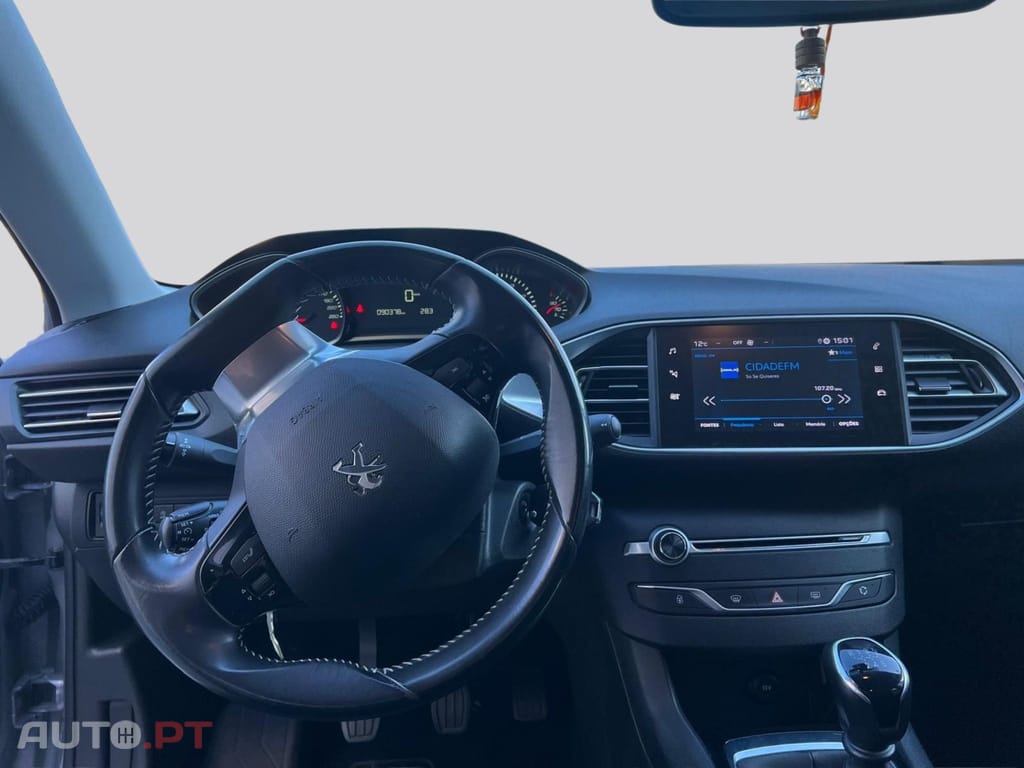 Peugeot 308 SW 1.2 PureTech 