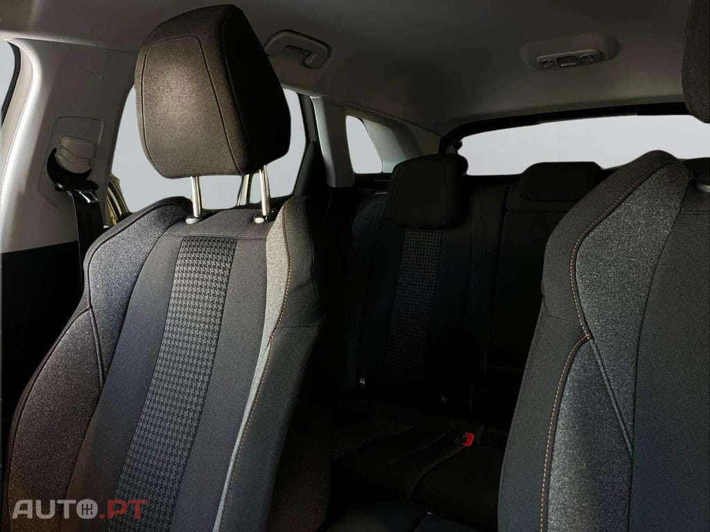 Peugeot 3008 1.2i Executive