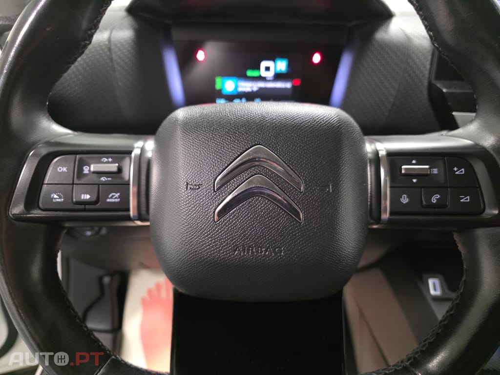 Citroën e-C4 50 kWh Shine — fotografia 94