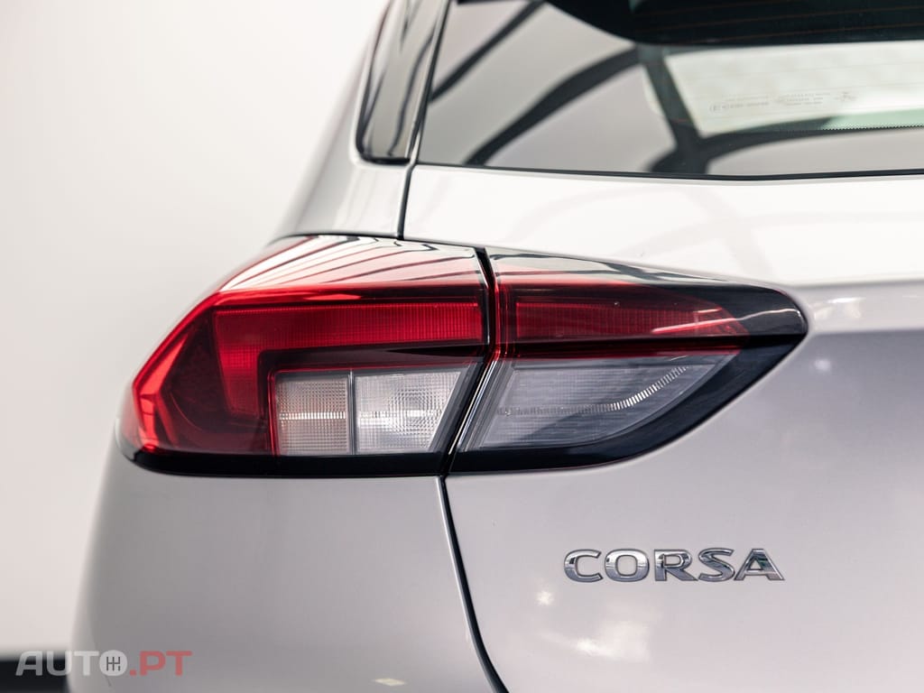 Opel Corsa 1.2 Business Edition — fotografia 10