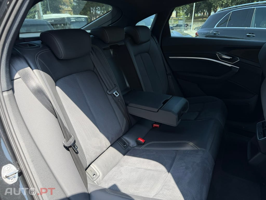 Audi E-Tron 55 quattro S line