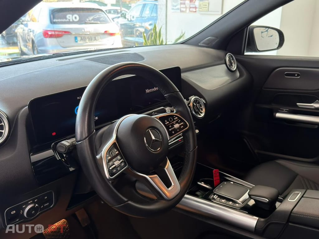 Mercedes-Benz EQA 250+ Progressive