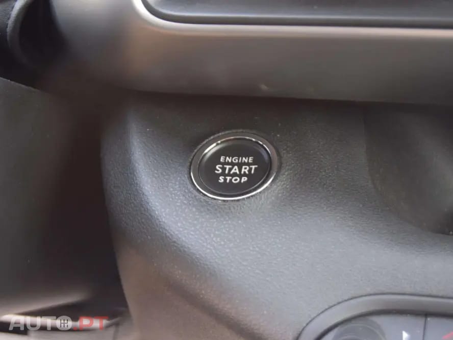 Jeep Avenger 54 kWh Summit