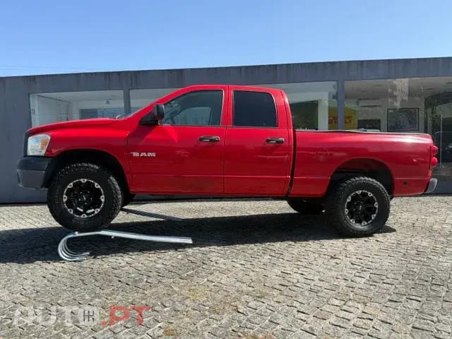Dodge RAM 3.7 V6 GPL 6 Lugares