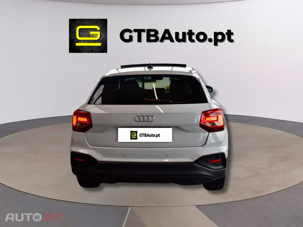 Audi Q2 30TDI S-tronic SLine I.V.A DEDUTÍVEL 