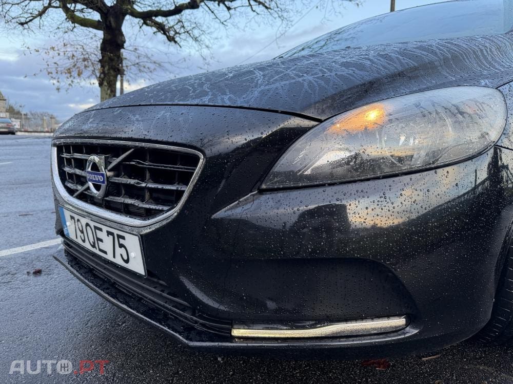 Volvo V40 2.0 D2 Ocean Race Edition