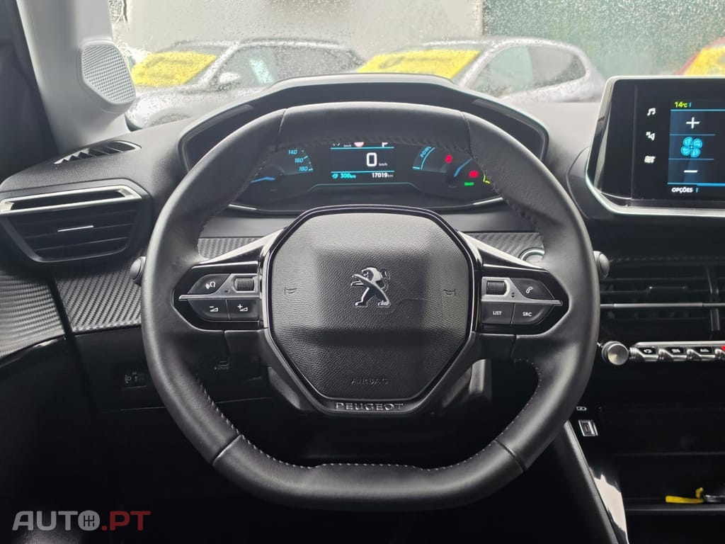 Peugeot E-208 50 kWh GT Pack