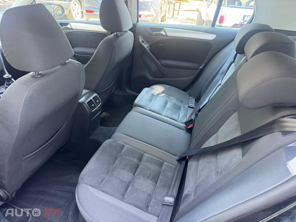 Volkswagen Golf 1.6 TDI SPORT