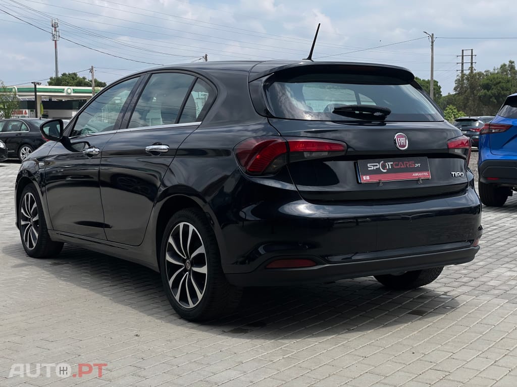 Fiat Tipo 1.3 M-Jet Lounge