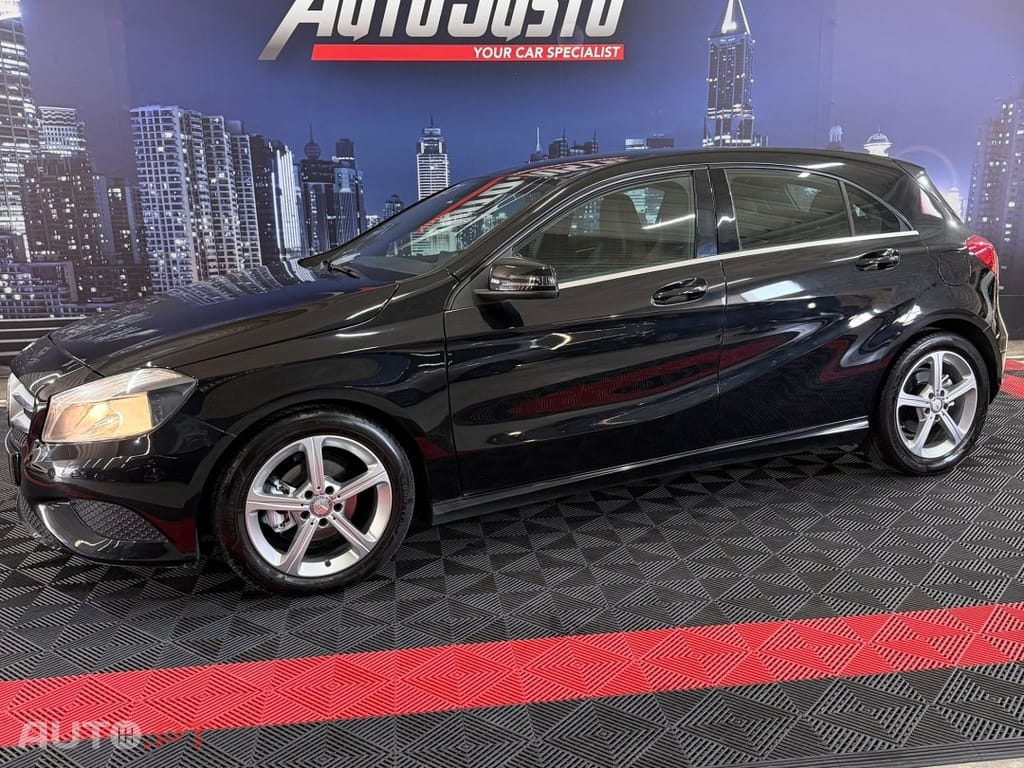 Mercedes-Benz A 180 CDI (BlueEFFICIENCY) 7G-DCT Urban