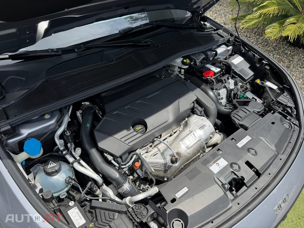 Peugeot 308 SW 1.6 Hybrid Allure Pack e-EAT8