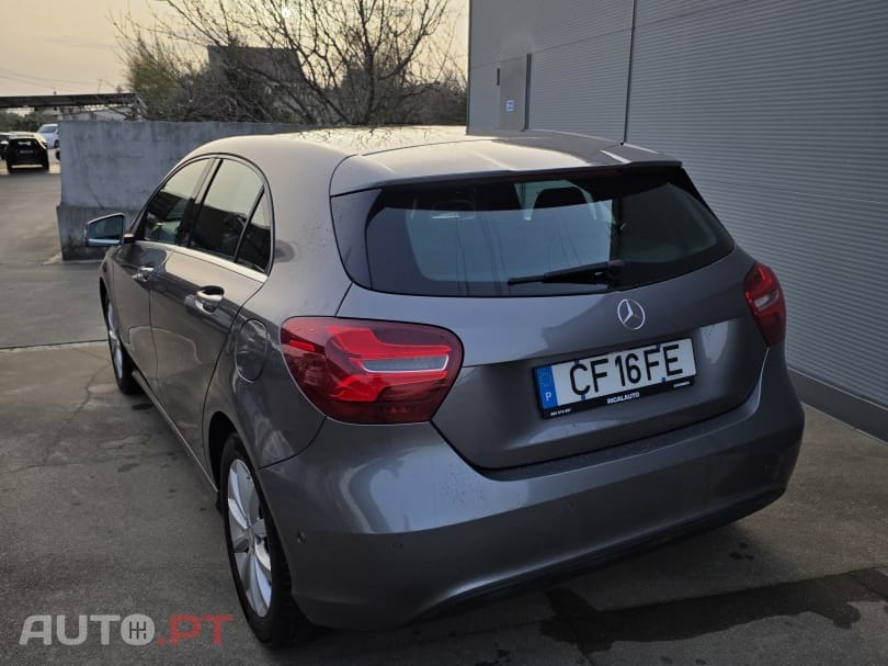 Mercedes-Benz A 180 d — fotografia 6