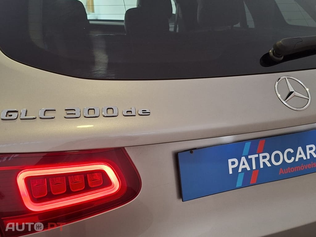 Mercedes-Benz GLC 300 d 4Matic 9G-TRONIC AMG Line