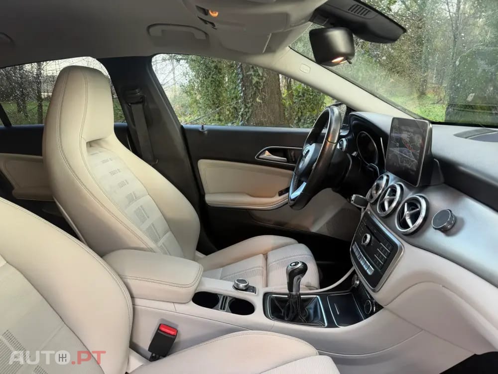 Mercedes-Benz CLA 180 d Shooting Brake Urban