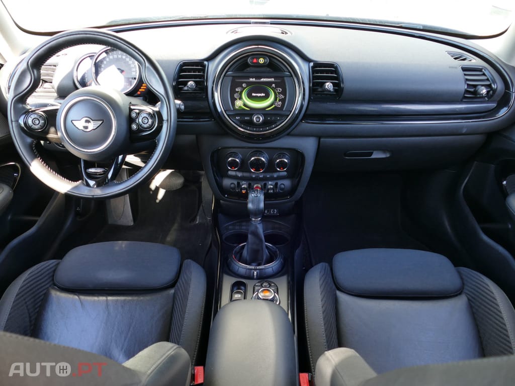 MINI Clubman Cooper D Auto