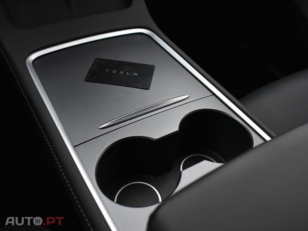 Tesla Model Y Performance Tração Integral