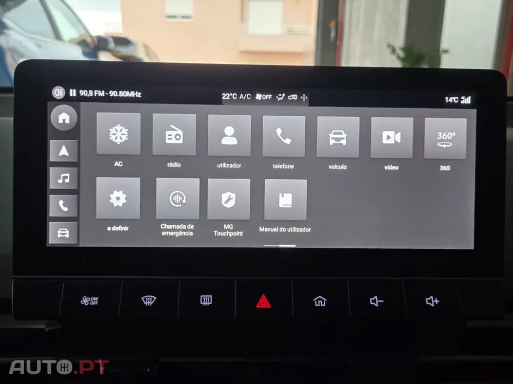 MG MG4 64 kWh Luxury