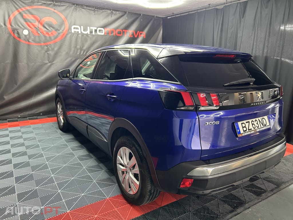 Peugeot 3008 1.2 PureTech Allure EAT8