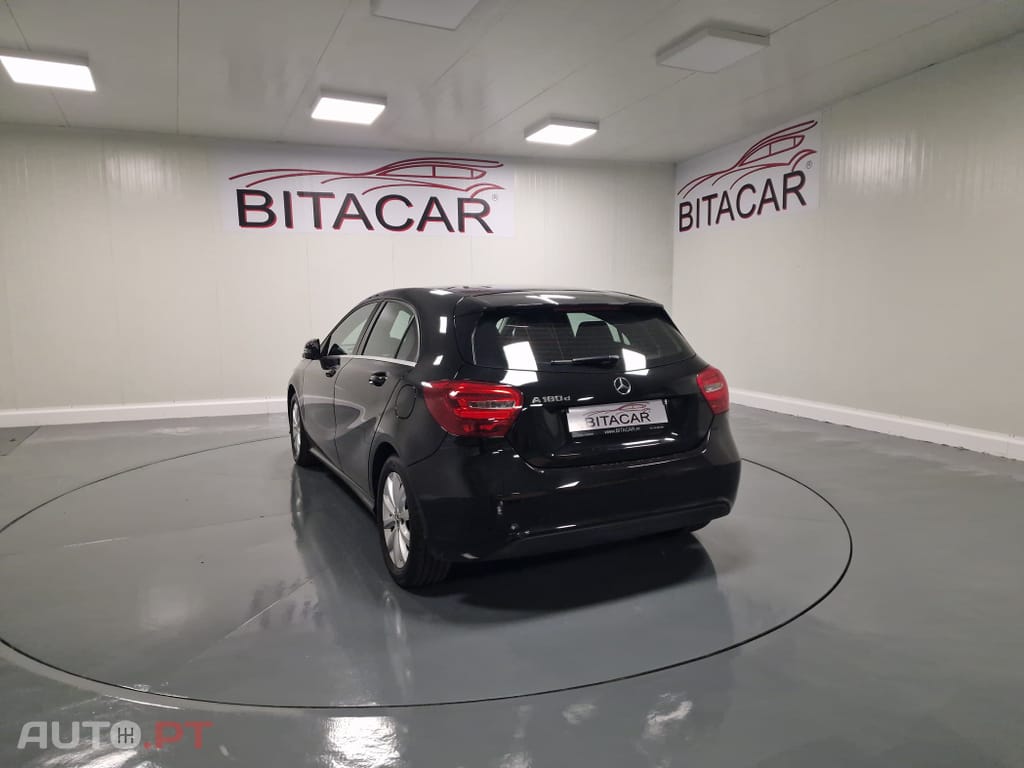 Mercedes-Benz A 180 d Fleet Pack Urban